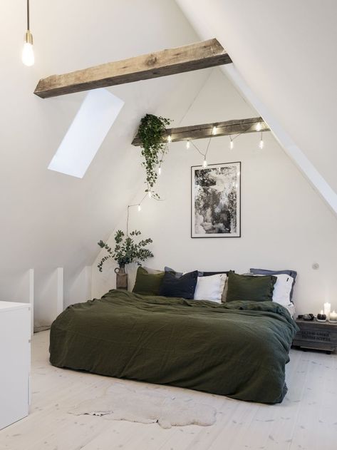 slaapkamer-zolder-wit-groen